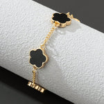 1pc Fashion Stylish Classic Design Lucky Clover Men's Bracelet (Black Needs Peeling Off Film)