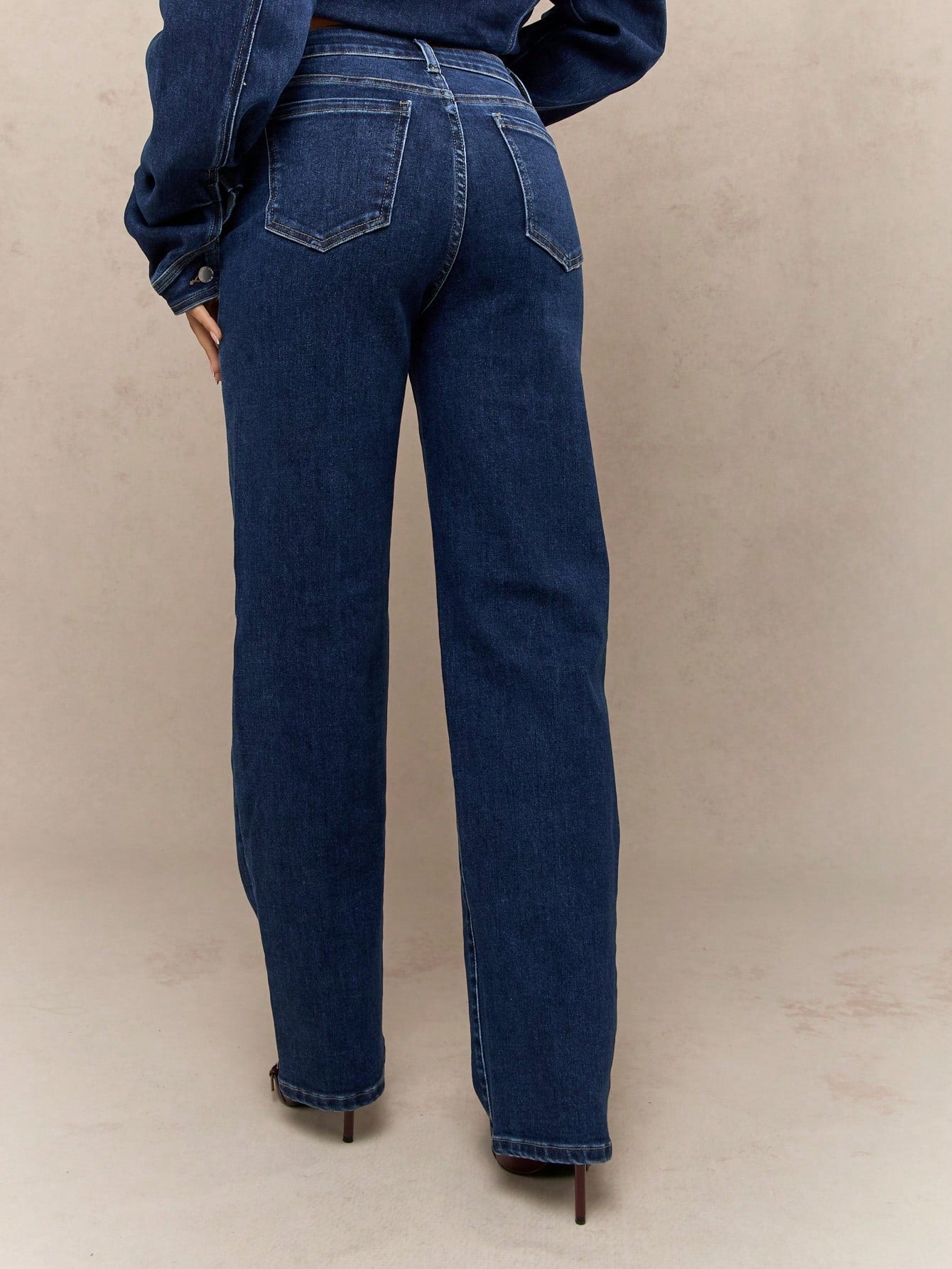 MISSGUIDED Indigo Washed Straight Leg High Rise Loose Jeans